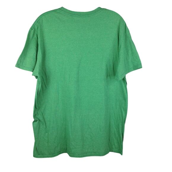 Fifth Sun Holiday Specials Green Santa And Chill Christmas Holiday Green T Shirt - Picture 6 of 7